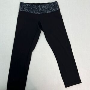 Lululemon wunder under black leggings with script waistband size 6